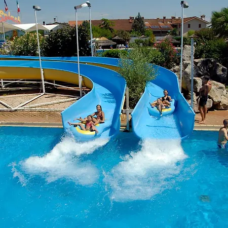 Villaggio Burchiello * Λινιάνο Σαμπιαντόρο